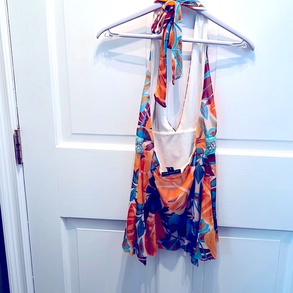 SALE! Weston  Wear Beautiful Floral Halter Top - Picture 3 of 3